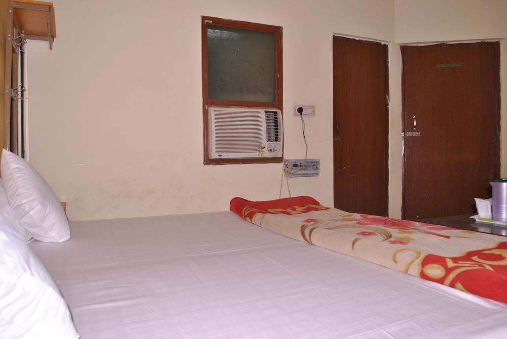 Hotel Viren Residency Agra Номер фото